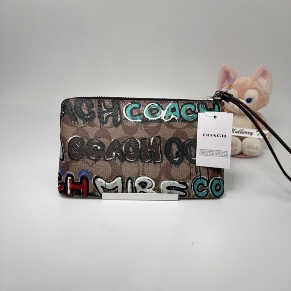 Coach X Mint + Serf Large Corner Zip Wristlet In Signature Canvas CM673 NWT - Picture 2 of 5